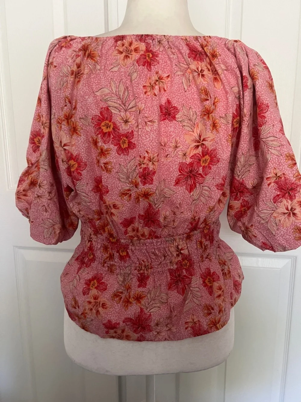 LOFT Pink Floral Blouse Large Peplum V Neck Puff Sleeve Lightweight Top